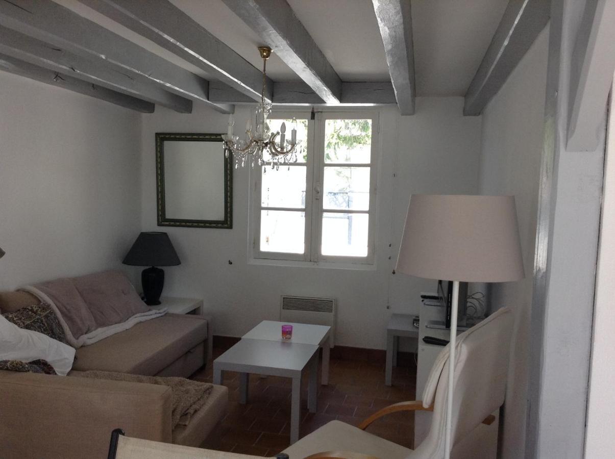 Charmante Petite Maison Typique Royan Juillet Location Minimum 7 Jours Pas De Court Sejour Saint-Georges-de-Didonne Eksteriør billede