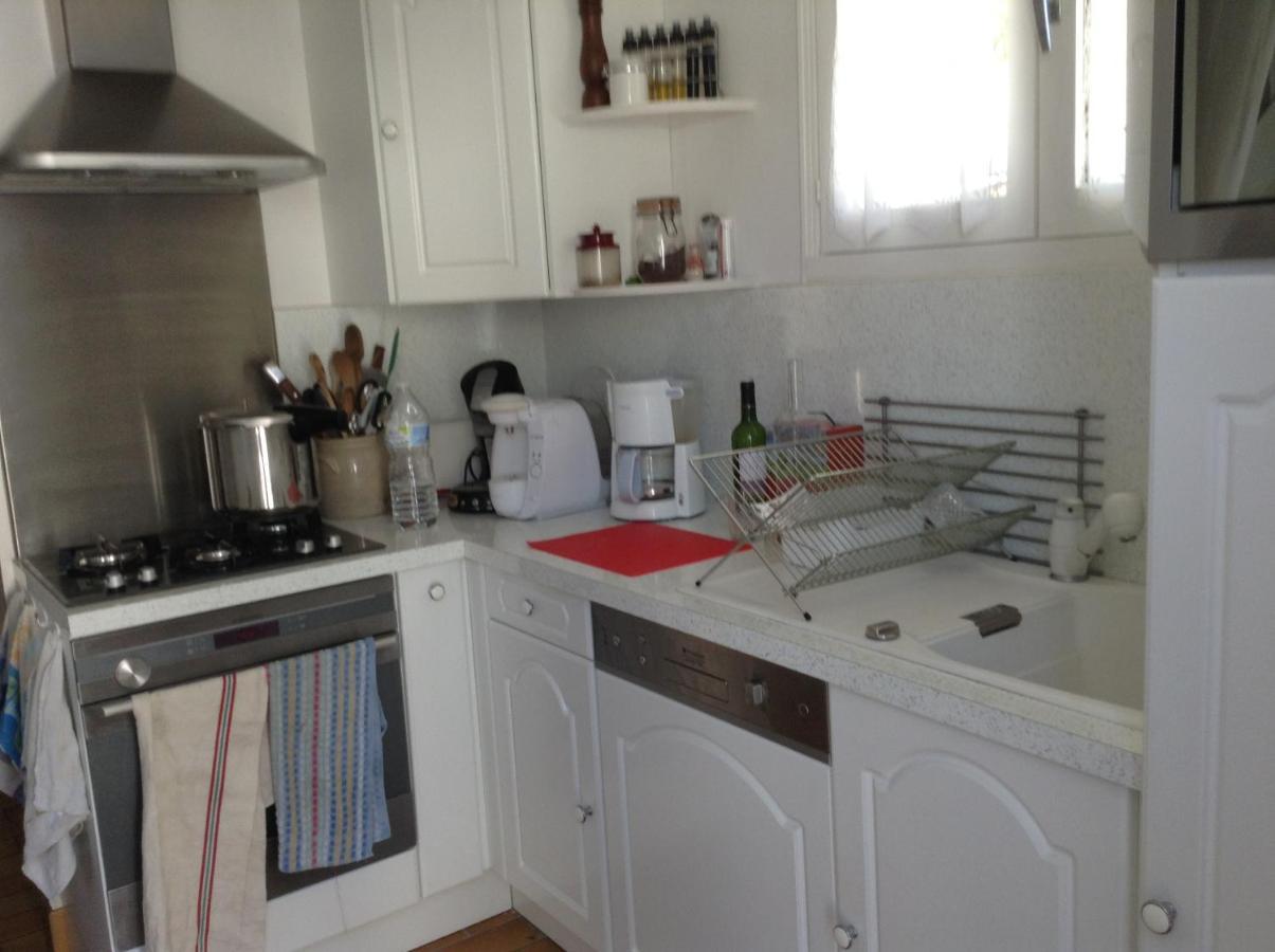 Charmante Petite Maison Typique Royan Juillet Location Minimum 7 Jours Pas De Court Sejour Saint-Georges-de-Didonne Eksteriør billede